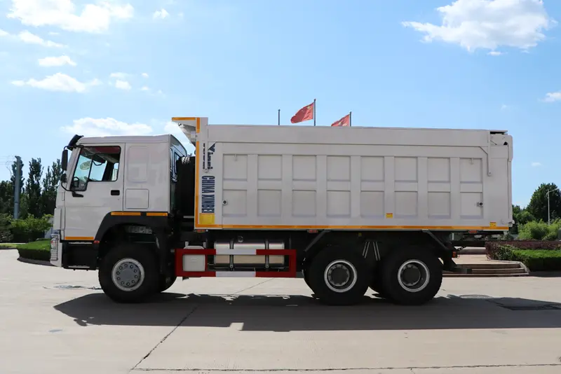 Sinotruk Howo 6x4 Dump Truck-2