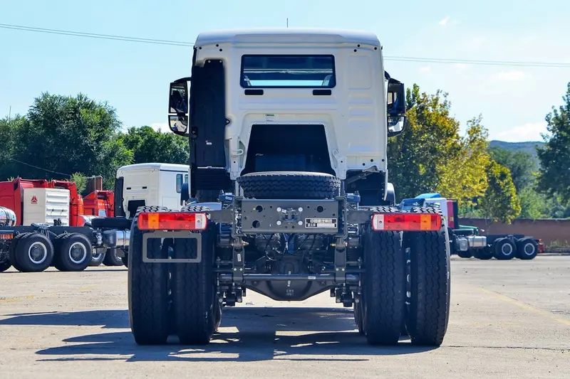 sinotruk howo 6x4 tractor truck