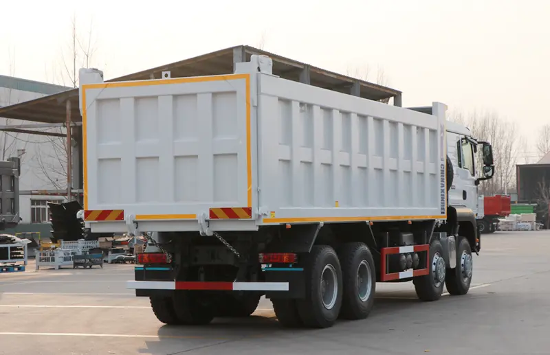 sinotruk howo 8x4 tipper truck