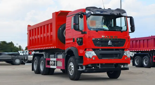 sinotruk-howo-t7h-dump-truck