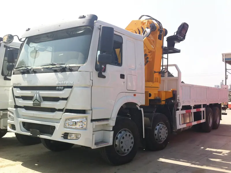 Howo Truck Crane 120 Ton​