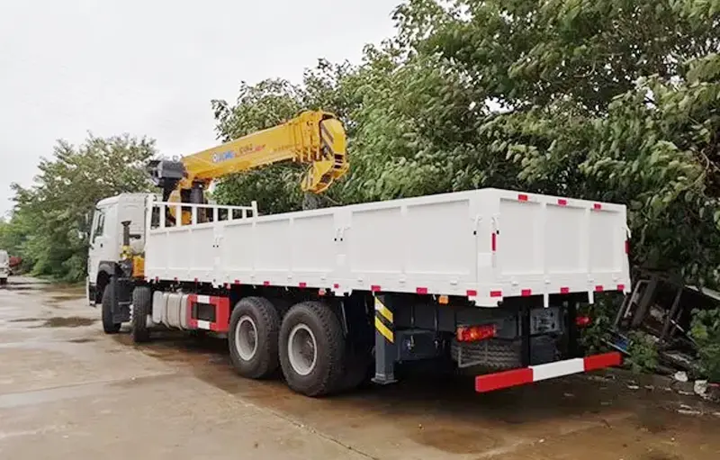 Howo Truck Crane 120 Ton​